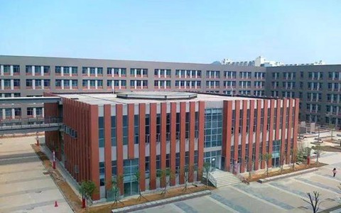 成都棠湖科学技术学校汽车运用与维修专业